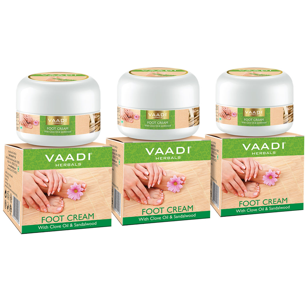 Organic Foot Cream with Clove & Sandalwood Oil - Softens Dry & Cracked Feet - Deep Moisturises (3 x 30 gms / 1.1 oz)