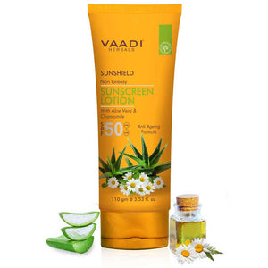 Organic Sunscreen Lotion SPF 50 with Aloe Vera & Chamomil...