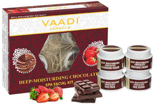 Organic Chocolate Facial Kit with Strawberry Extract - De...
